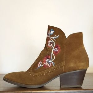 Carlos by Carlos Santana women's ankle boots, 8.5, brown leather